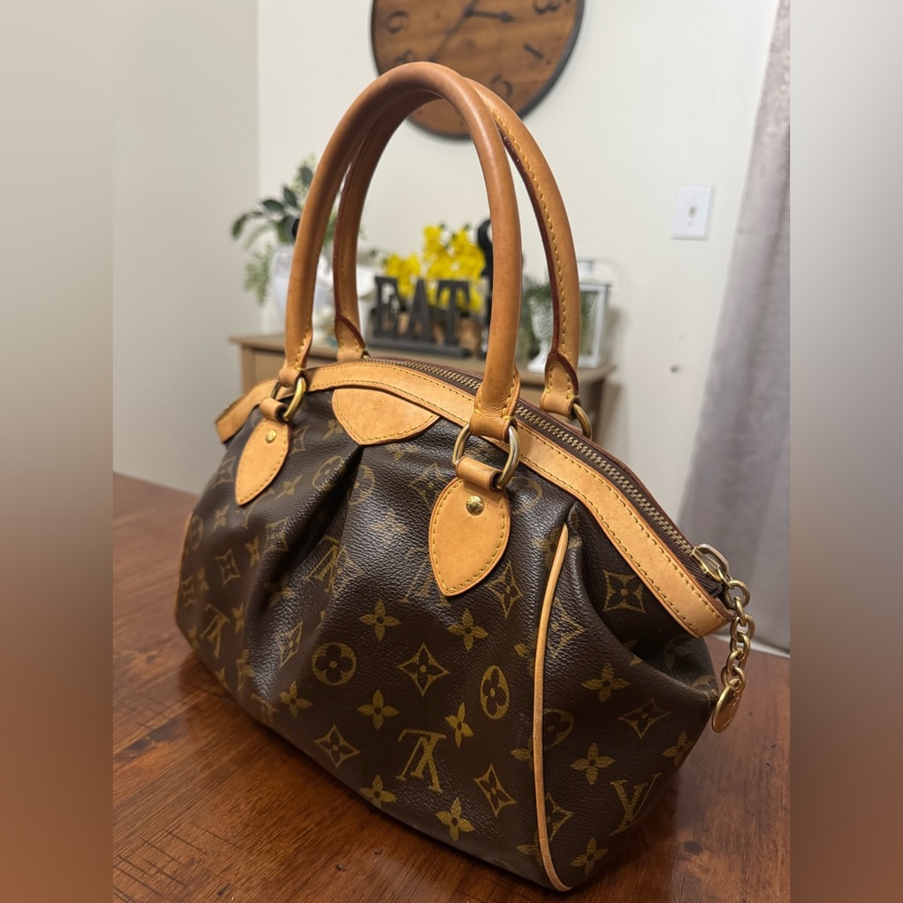 LOUIS VUITTON MONOGRAM TIVOLI PM TOTE BAG - Picture 6 of 14